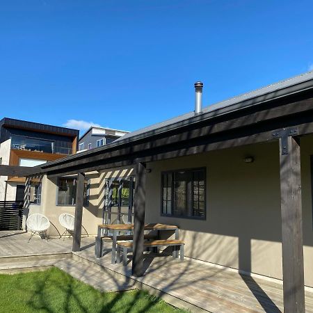 Time Out At Lake Wanaka Exterior photo