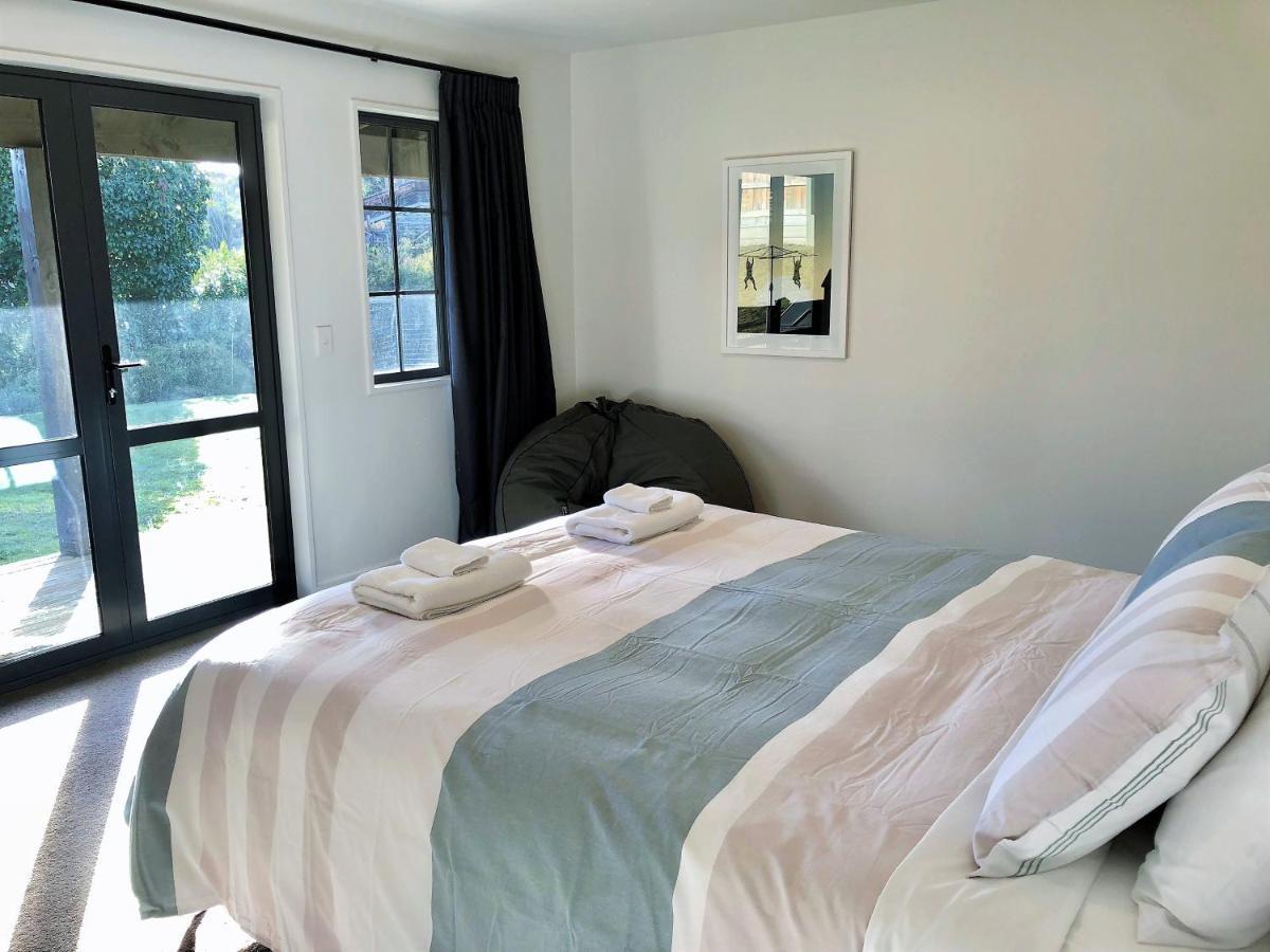 Time Out At Lake Wanaka Exterior photo